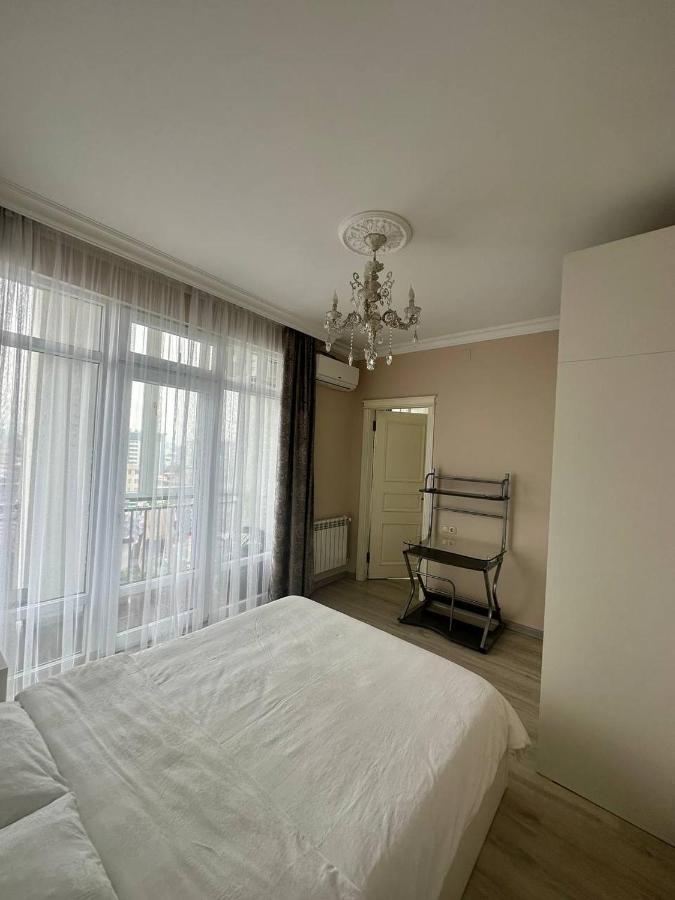 Apartment 7 Batumi Esterno foto